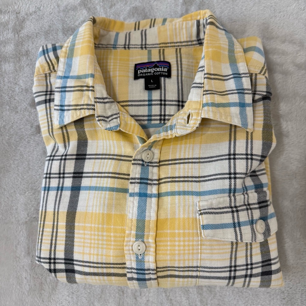 Patagonia Yellow and Blue Plaid Casual Button Down Shirt